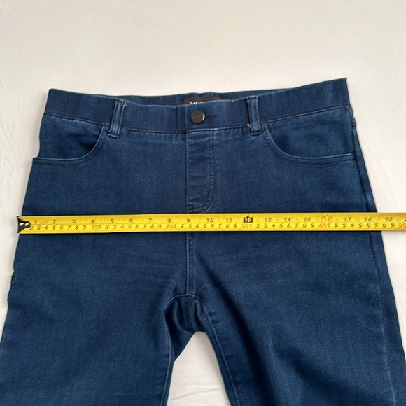 Betabrand dark indigo blue mid-rise 4 pocket stretch pull-on yoga denim pants - Picture 10 of 13